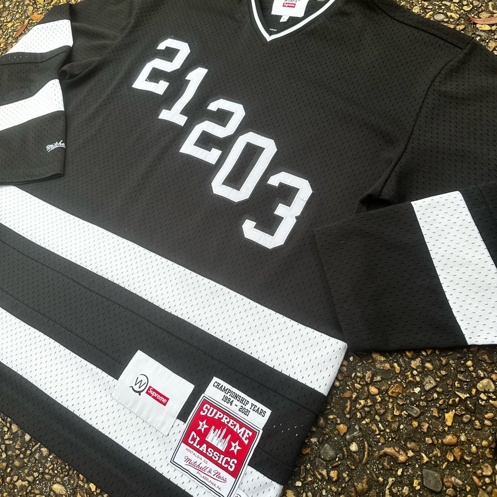 Supreme WTAPS Mitchell & Ness Hockey Jersey